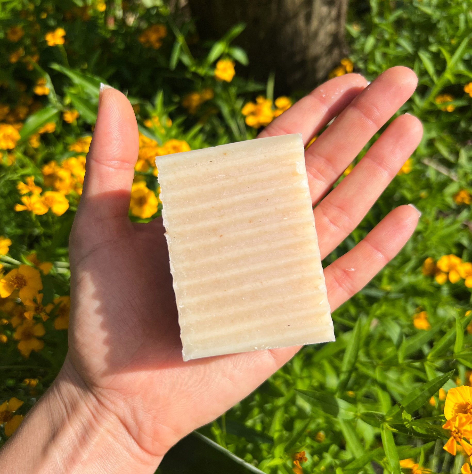 Lavendar & Clay Natural Botanical Soap - Peachie Collective