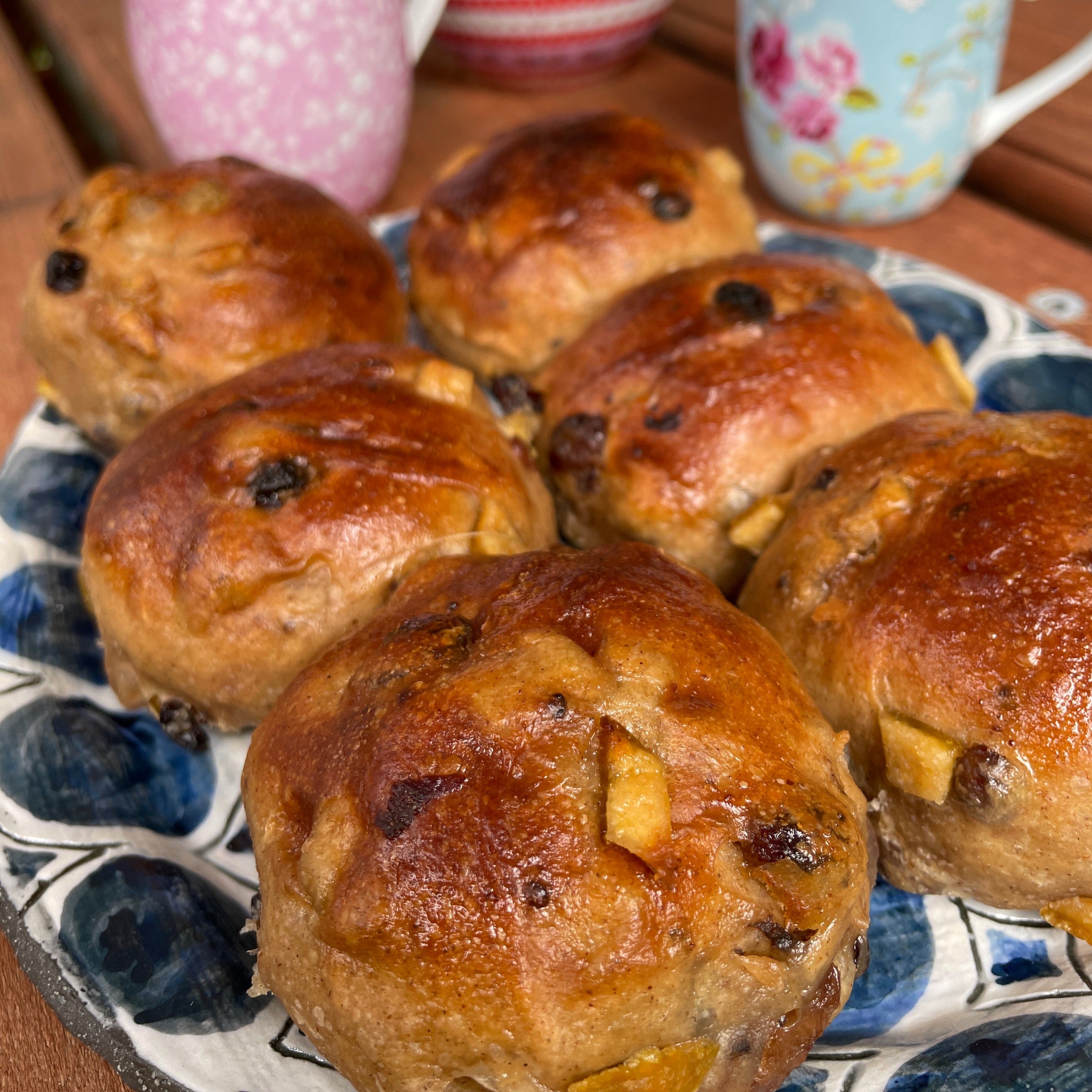Organic Spelt & Fruit Hot Cross Buns - 6 pack - Nimbin Sourdough 🌟🌟🌟🌟🌟 (TOP PICK)
