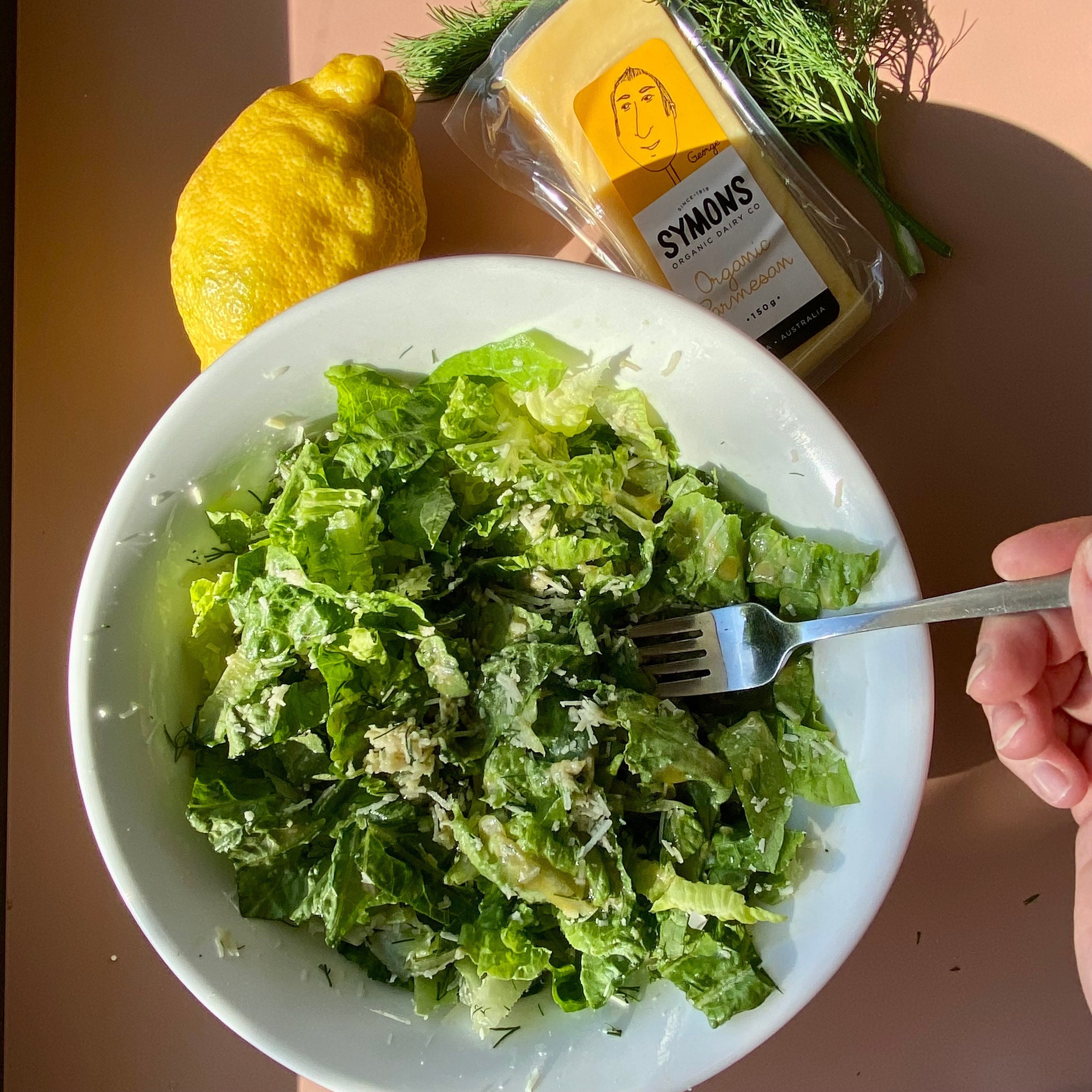 Simple Green Salad (SO DELISH!)