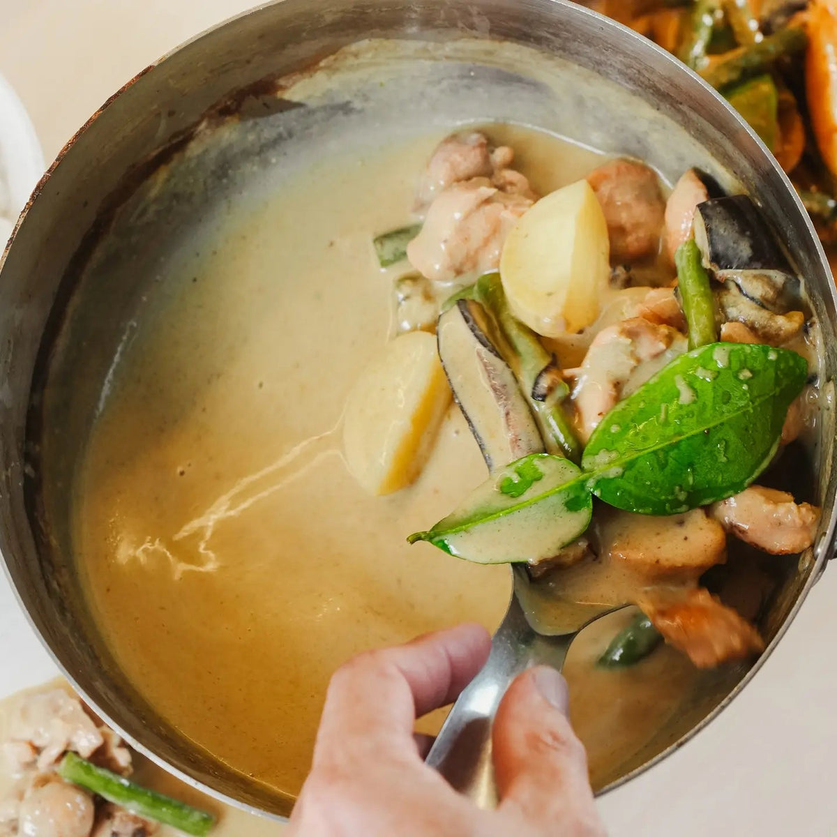 Thai Green Chicken Curry - HOMEY -  Ready To Enjoy Meals (Serves Two)